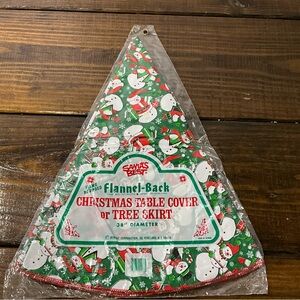 Vintage Flannel Back Christmas Tree Skirt Table Cloth Snowmen 38” Diameter NOS